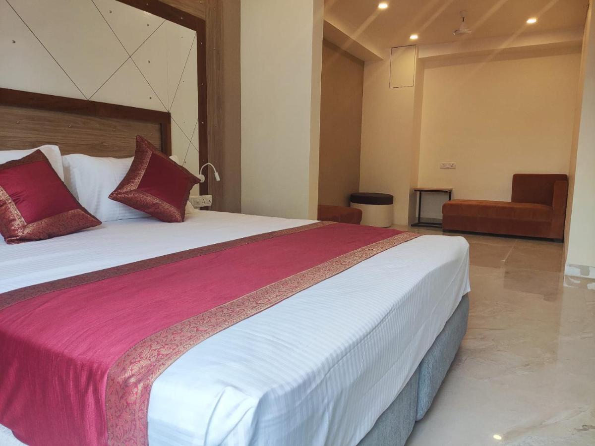 Hotel Xenia Váránaszi Kültér fotó