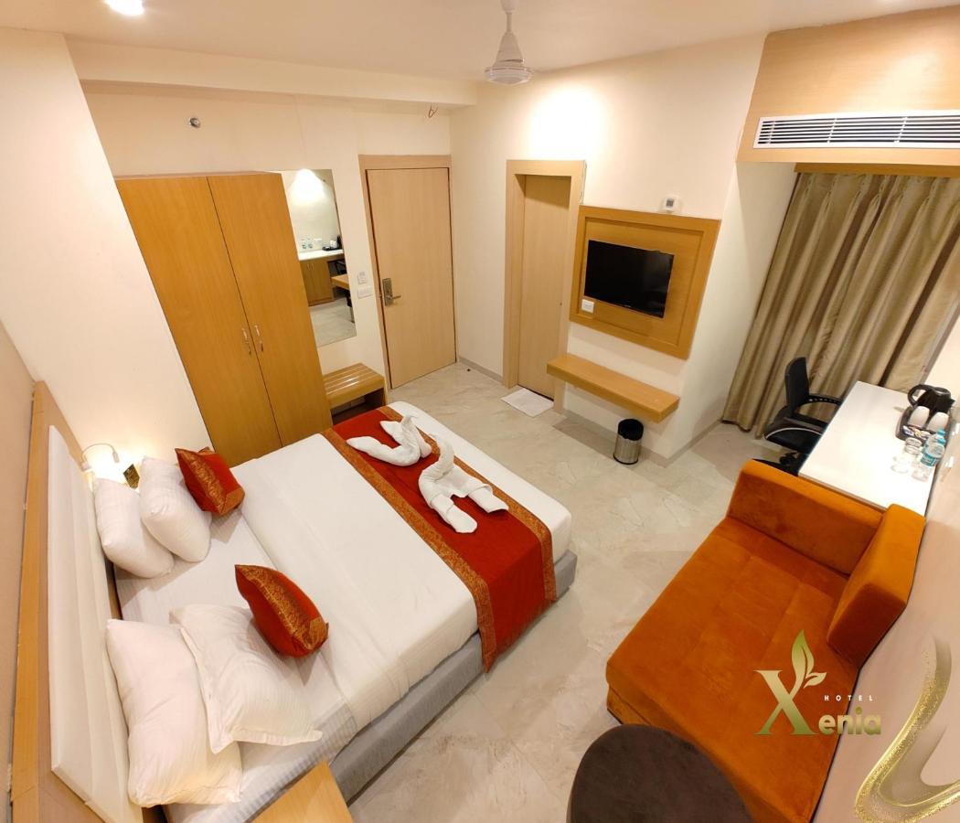 Hotel Xenia Váránaszi Kültér fotó