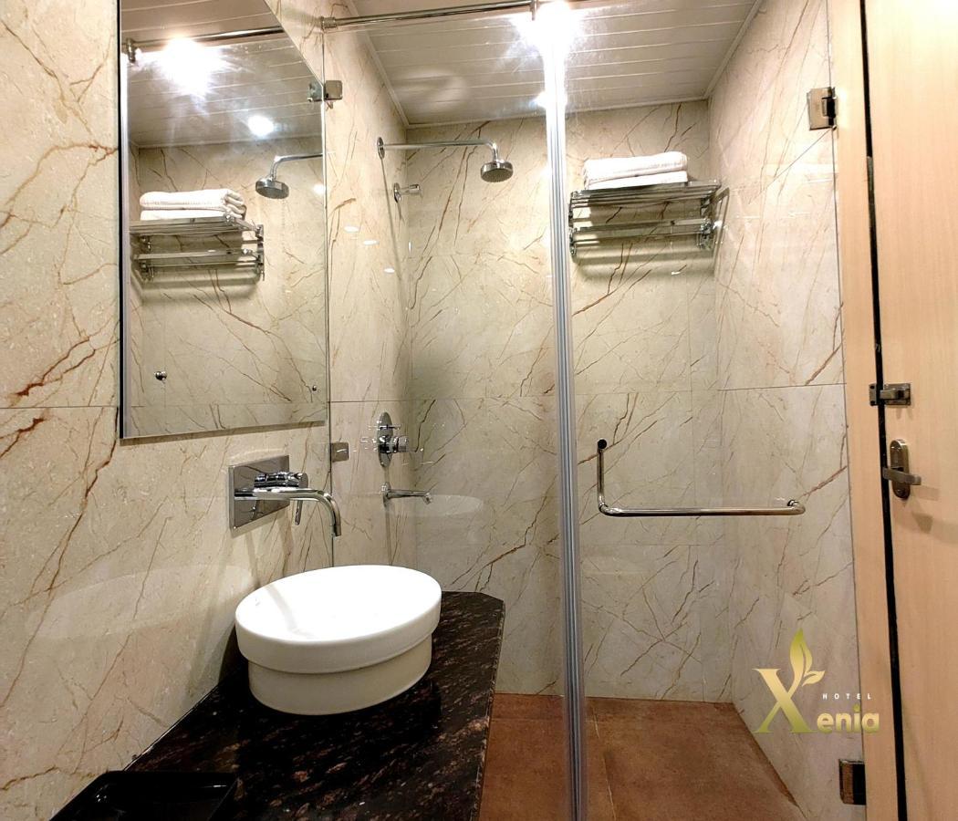 Hotel Xenia Váránaszi Kültér fotó